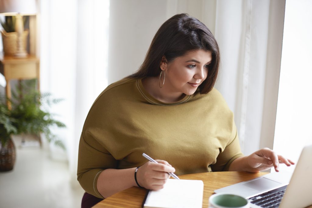 lady with laptop working